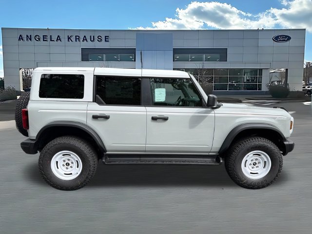 New 2026 Ford Bronco Heritage Edition AWD/4WD image 10
