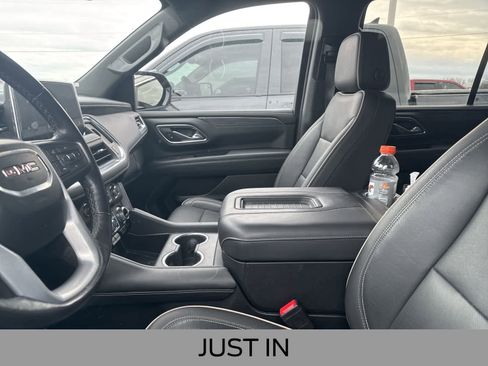 Used 2021 GMC Yukon SLT w/ SLT Premium Package image 28