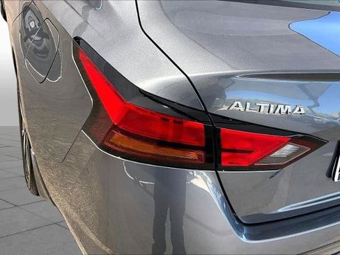 Certified 2019 Nissan Altima 2.5 SL FWD image 29