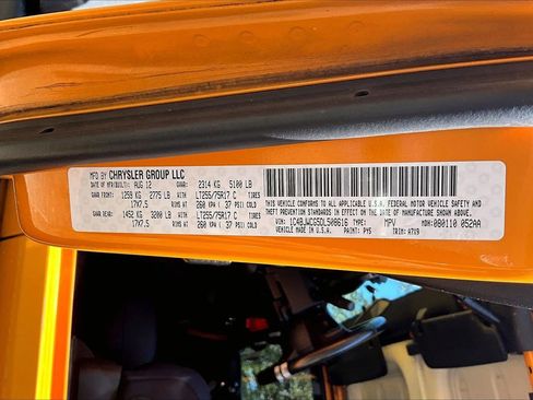 Used 2013 Jeep Wrangler Rubicon AWD/4WD image 14