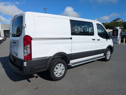 Used 2025 Ford Transit 250 Low Roof w/ Exterior Upgrade Package RWD image 4