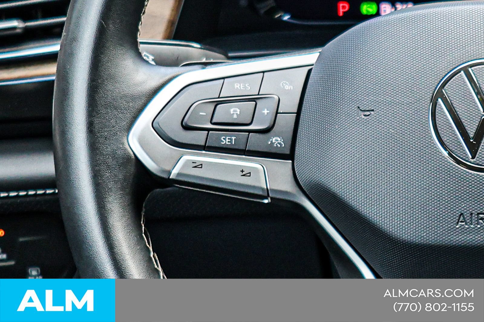 Used 2025 Volkswagen Atlas SE FWD image 26