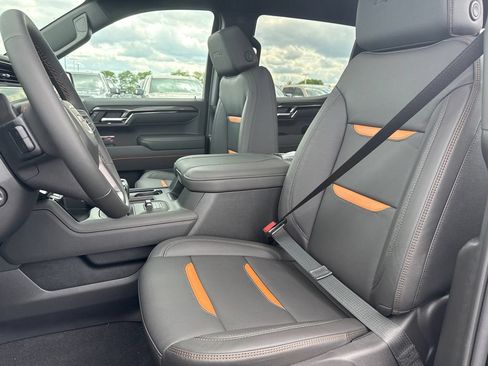 New 2026 GMC Sierra 1500 AT4 w/ AT4 Premium Package AWD/4WD image 15