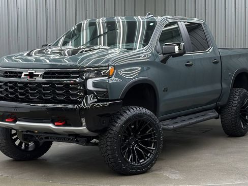 Used 2026 Chevrolet Silverado 1500 ZR2 image 1