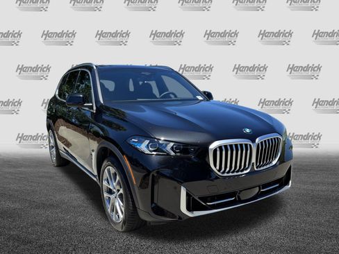 New 2026 BMW X5 sDrive40i w/ Premium Package RWD image 2