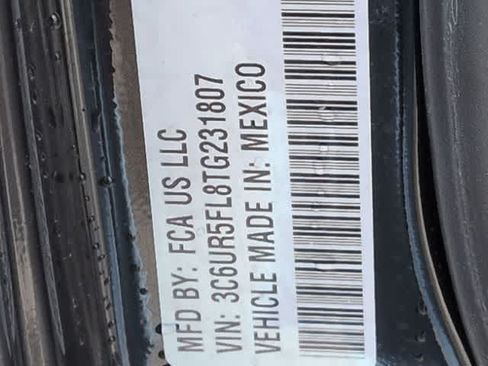 New 2026 RAM 2500 Laramie AWD/4WD image 35
