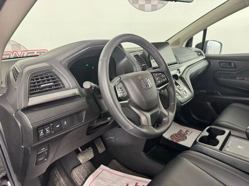 Used 2025 Honda Odyssey EX-L image 10