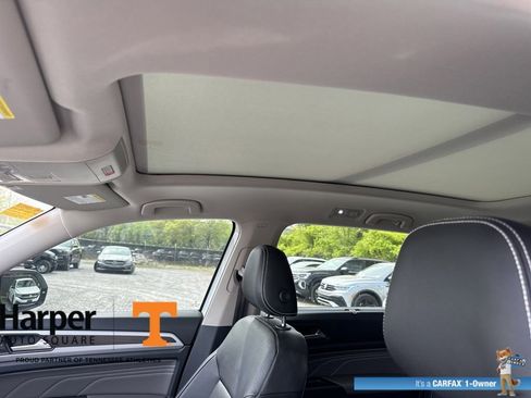 Used 2023 Volkswagen Atlas SE w/ Panoramic Sunroof Package image 15