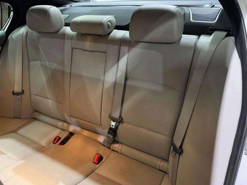 Used 2013 BMW 550i Sedan image 68