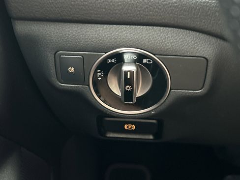 Used 2019 Mercedes-Benz CLA 250 image 21