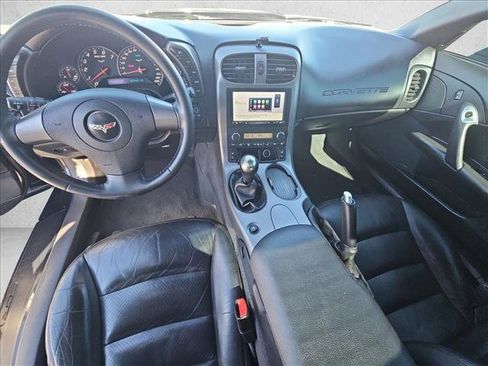 Used 2006 Chevrolet Corvette Convertible w/ Preferred Equipment Group image 15