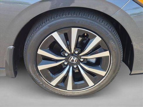 Used 2024 Honda Civic EX image 23