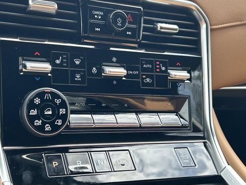 New 2026 Nissan Armada SL w/ Captain's Chari Seat Package AWD/4WD image 27