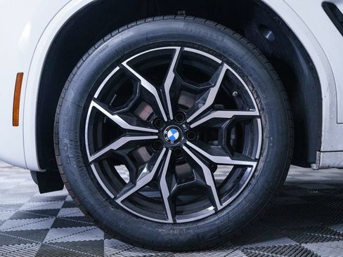 Used 2024 BMW X3 xDrive30i w/ M Sport Package AWD/4WD image 11