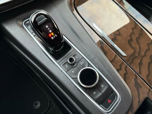 Used 2024 Cadillac Escalade ESV Sport Platinum w/ LPO, ONYX Package image 36