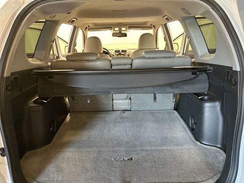 Used 2010 Toyota RAV4 Limited AWD/4WD image 24
