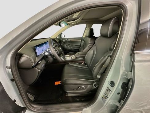 New 2027 Genesis GV80 2.5T Advanced AWD/4WD image 16