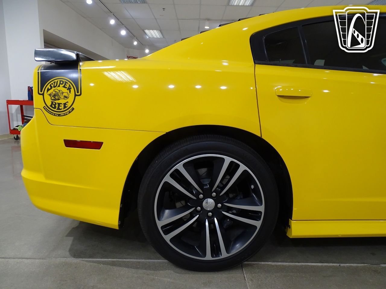 Used 2012 Dodge Charger SRT8 Super Bee w/ Driver Convenience Group II RWD image 33