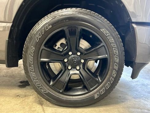 Used 2023 RAM 1500 Big Horn AWD/4WD image 11