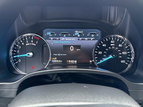 Used 2019 Ford Expedition Limited w/ Equipment Group 301A image 23