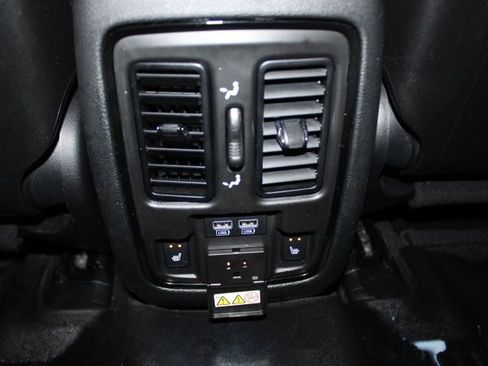 Used 2022 Dodge Durango R/T w/ Blacktop Package image 22