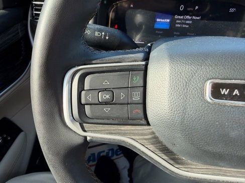 Used 2022 Jeep Wagoneer Series II w/ Rear Seat Video Group 1 image 23