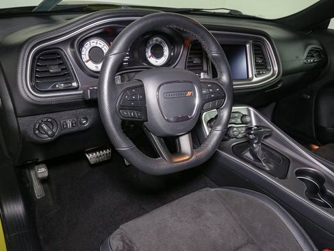 Used 2021 Dodge Challenger R/T Scat Pack w/ T/A Package image 20