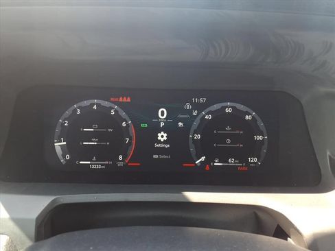 Used 2024 Toyota Tacoma TRD Sport AWD/4WD image 23