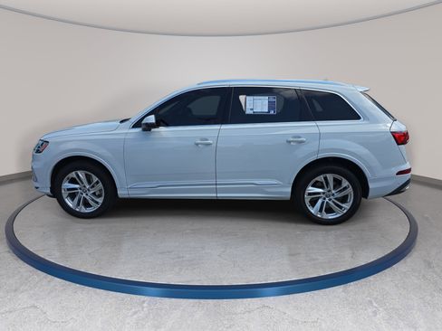 Used 2020 Audi Q7 3.0T Premium Plus w/ Premium Plus Package AWD/4WD image 8