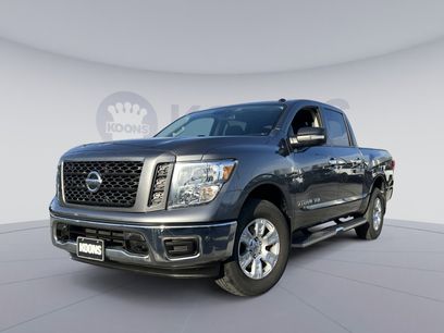 Used 2019 Nissan Titan SV w/ SV Convenience Package