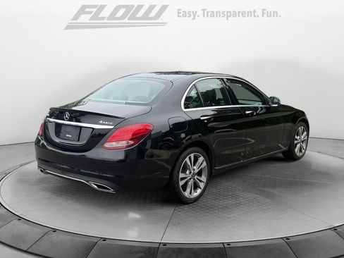 Used 2018 Mercedes-Benz C 300 4MATIC Sedan image 9