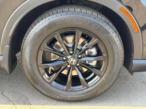 Used 2024 Honda CR-V Sport image 11