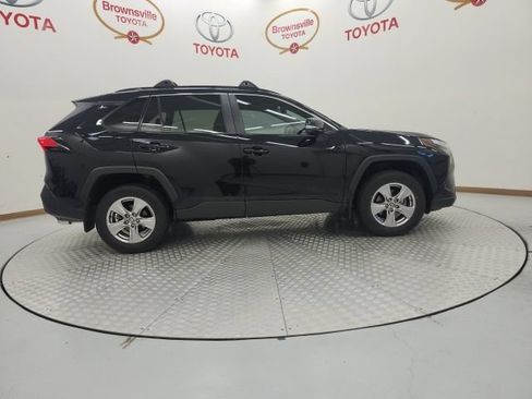 Used 2023 Toyota RAV4 XLE w/ Convenience Package FWD image 3