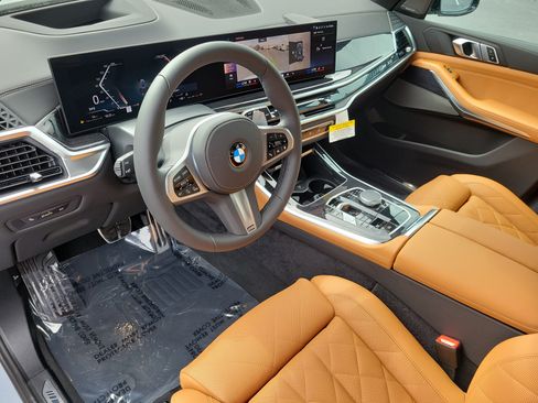 New 2026 BMW X5 sDrive40i w/ M Sport Package RWD image 18