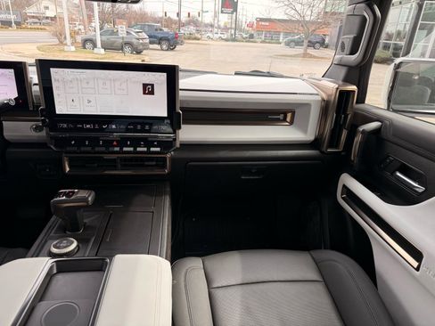 Used 2023 GMC Hummer EV Edition 1 image 35