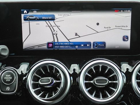 Used 2024 Mercedes-Benz GLA 250 4MATIC image 41