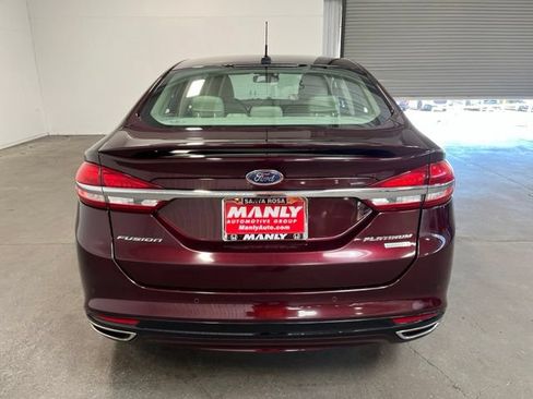 Used 2017 Ford Fusion Platinum FWD image 4
