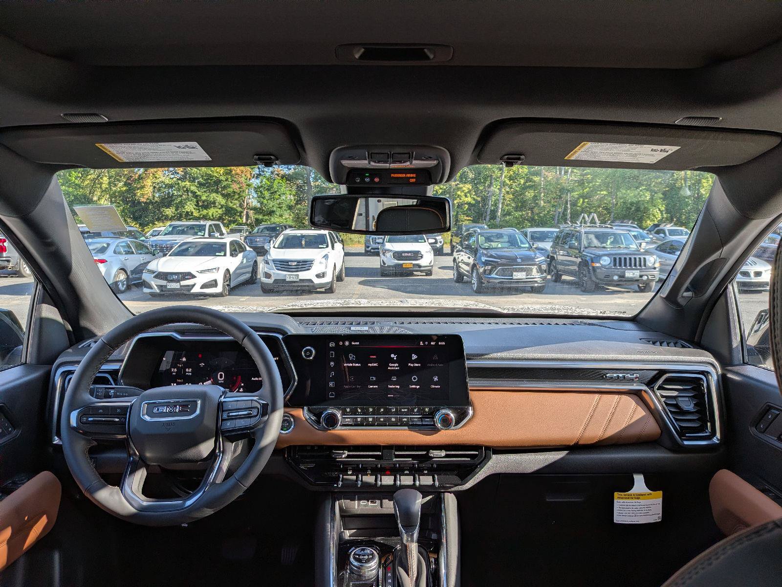 New 2026 GMC Canyon AT4 w/ Technology Plus Package AWD/4WD image 24