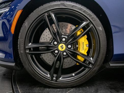 Used 2025 Ferrari Roma Spider RWD image 43
