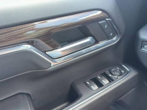 Used 2024 Chevrolet Silverado 1500 LT AWD/4WD image 17