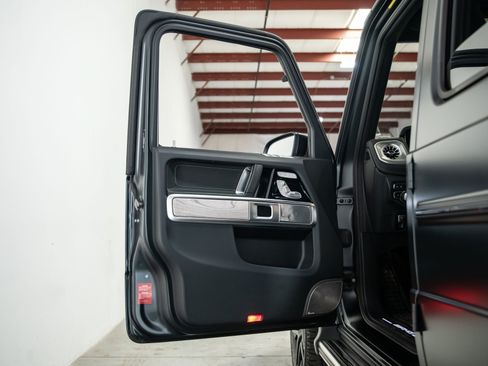 Used 2021 Mercedes-Benz G 63 AMG 4MATIC image 34