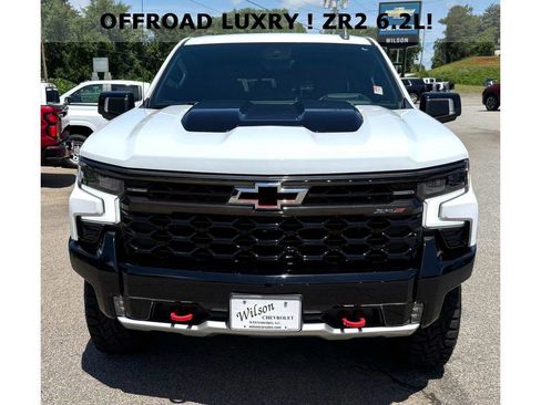 Used 2022 Chevrolet Silverado 1500 ZR2 w/ Technology Package image 2