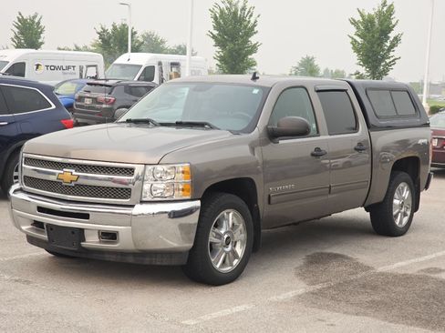 Used 2012 Chevrolet Silverado 1500 LT w/ All-Star Edition AWD/4WD image 4