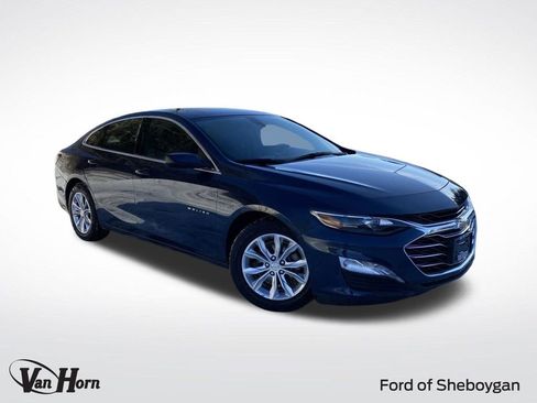 Used 2022 Chevrolet Malibu LT image 1