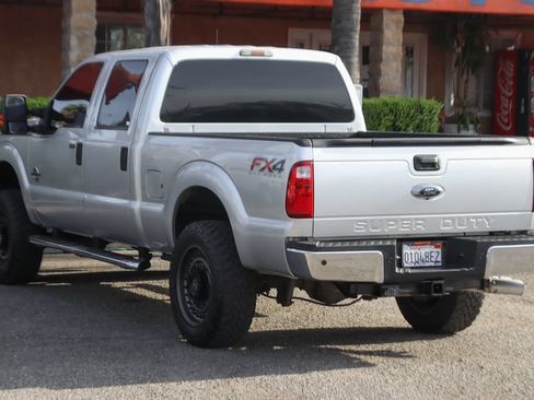 Used 2016 Ford F250 XLT w/ XLT Value Package AWD/4WD image 6