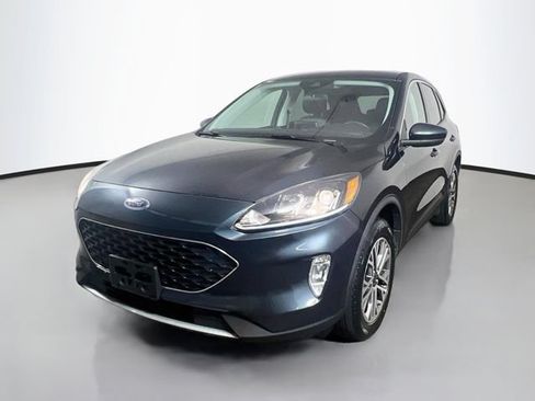 Used 2022 Ford Escape SEL w/ Technology Package AWD/4WD image 5