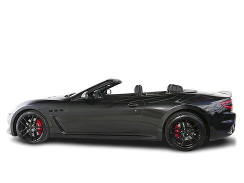 Used 2018 Maserati GranTurismo MC RWD image 13