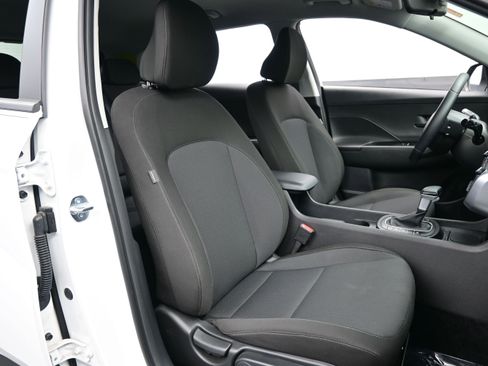 Certified 2026 Hyundai Kona SEL Sport AWD/4WD image 12