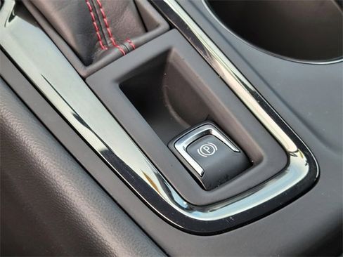 Used 2023 Chevrolet Equinox RS image 26