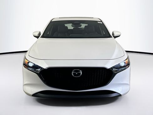 Used 2025 MAZDA MAZDA3 s FWD image 2